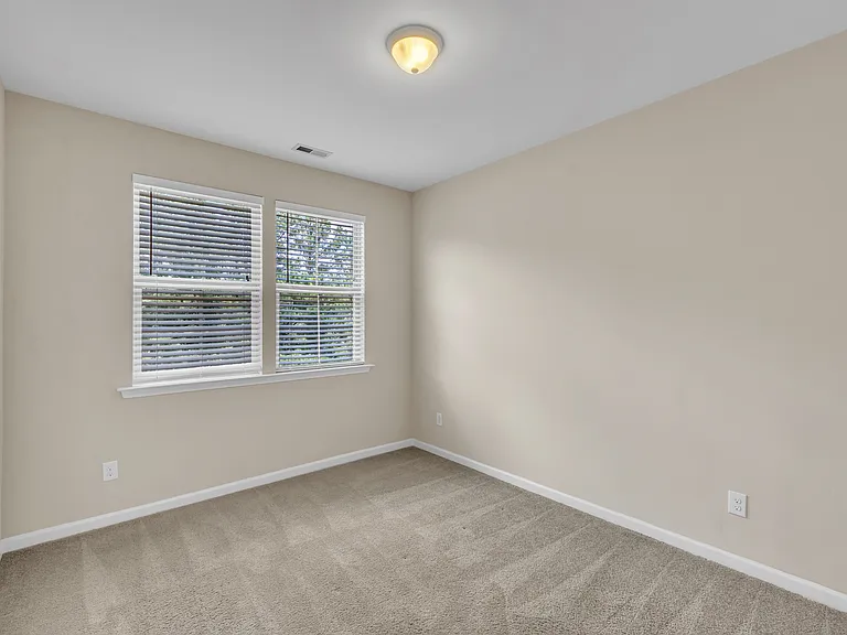 1333 Alemany St — Photo 28