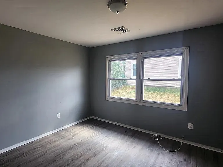 44 Princeton Ln — Photo 4