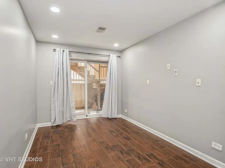 833 W Lawrence Ave #G — Photo 8