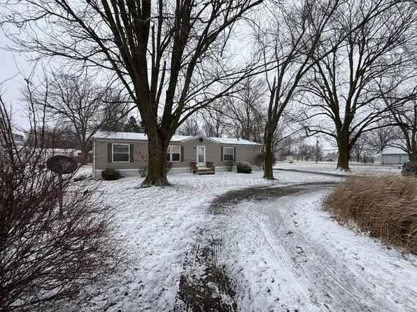 504 E Mill St, Shelbina, MO 63468