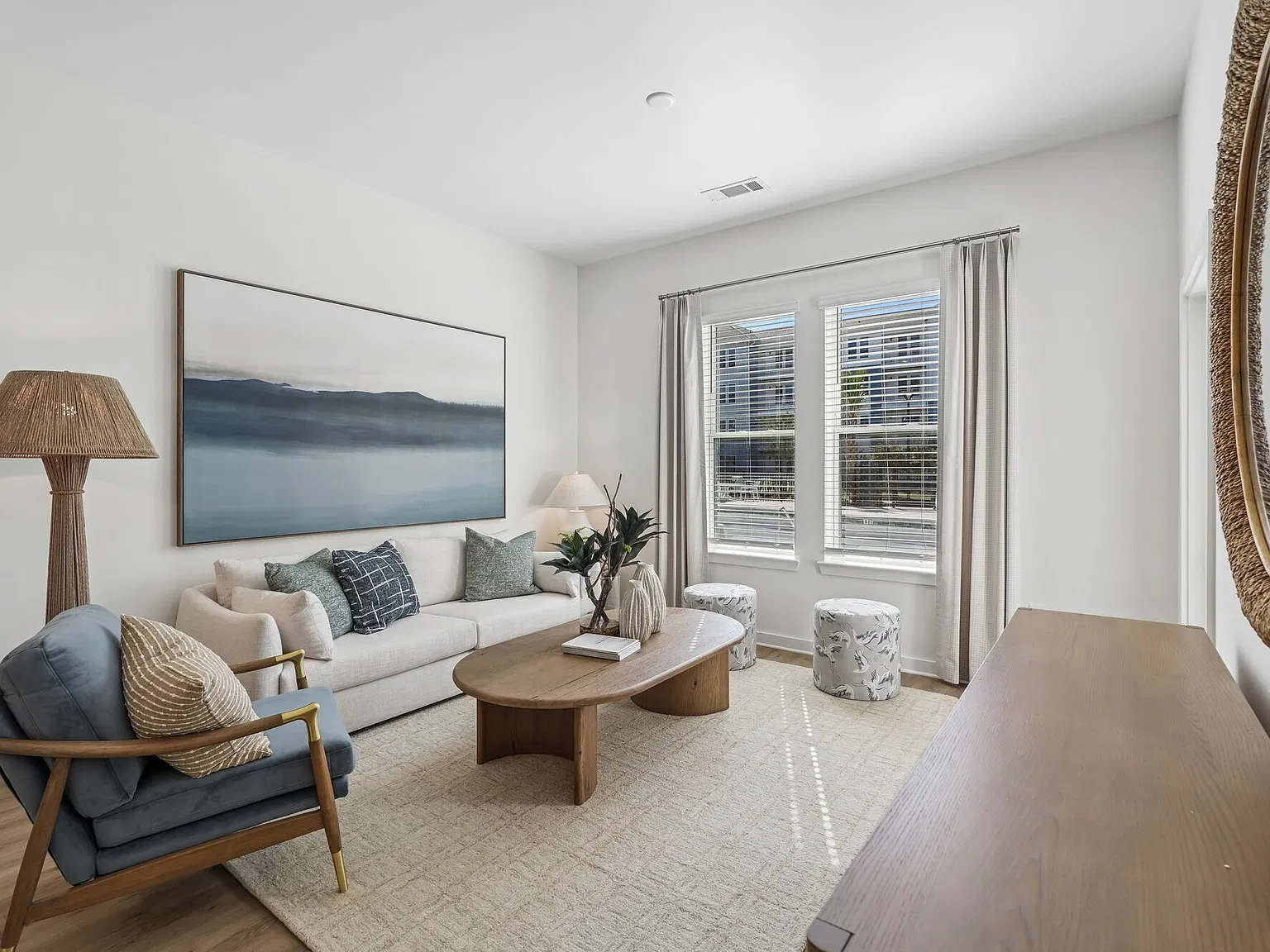 Mosby Barclay West — Photo 4