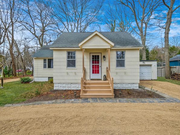 120 Lincoln Road, Medford, NY 11763