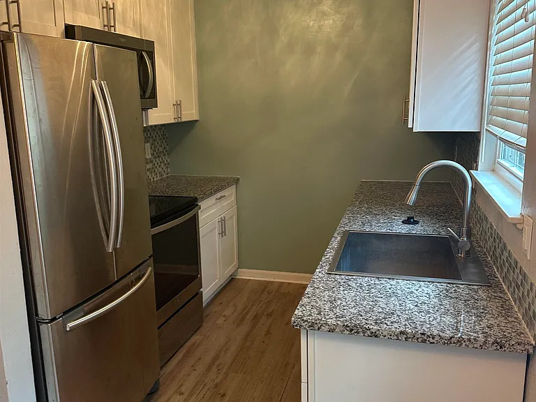 520 E Call St #3 — Photo 5