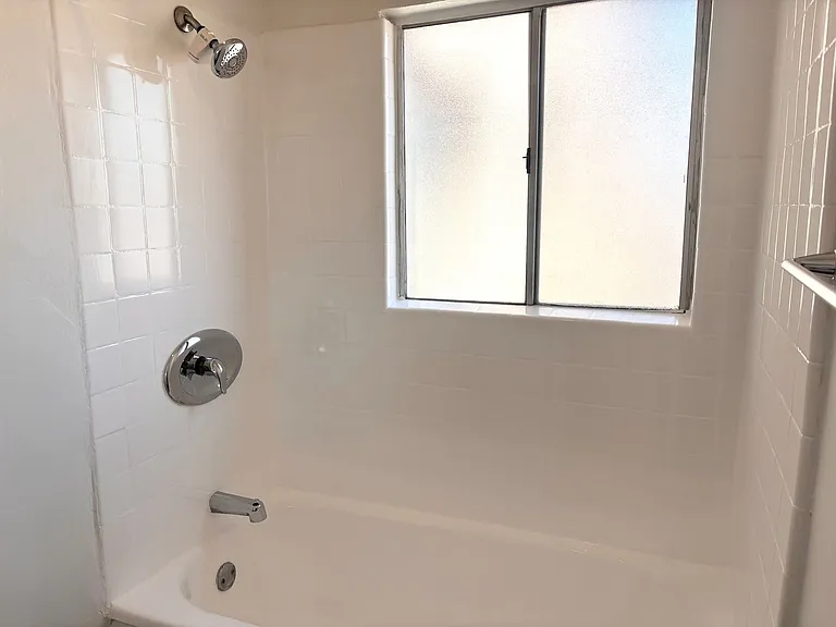 2743 San Marino Street — Photo 7