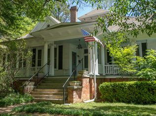 608 9th St N, Columbus, MS 39701