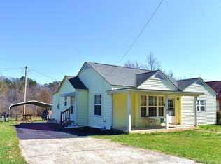 73 Cherokee St, Murphy, NC 28906