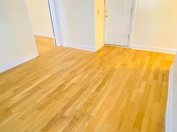 4th image of 149 Bentley Ave #1A