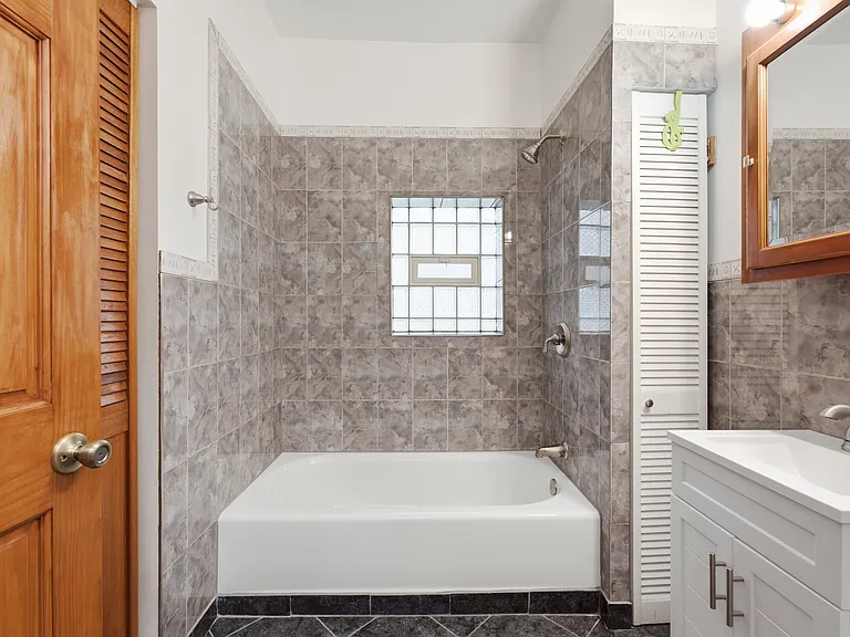 3408 N Springfield Ave #2 — Photo 11