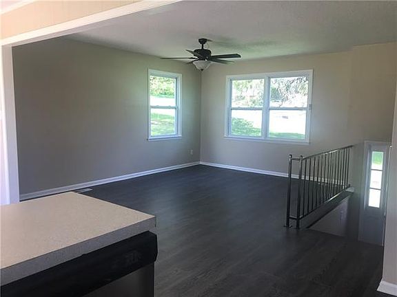 4th image of 1117 Shannonbrook Dr