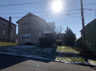 918 Clark St, Avoca, PA 18641