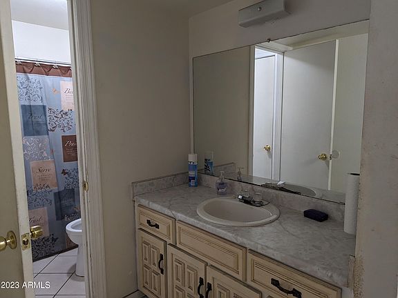 5th image of 3646 N 69th Avenue #108