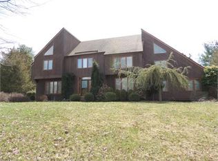 6 Dartmouth Rd, Annandale, NJ 08801