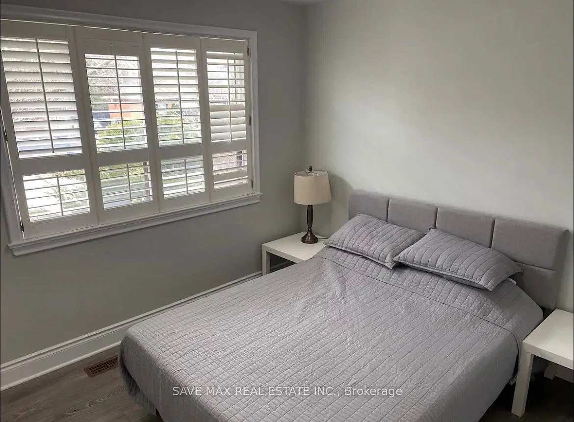 5 bed, $2,900 — Photo 3