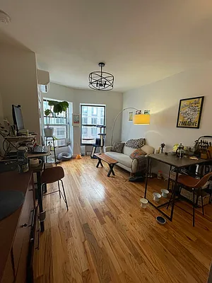 Rented by Marquis Real Estate Services | media 7