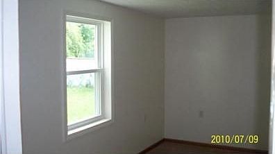 4th image of 6622 E Walnut St