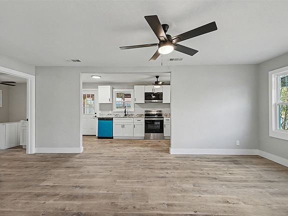 5th image of 4220 Ramey Ave