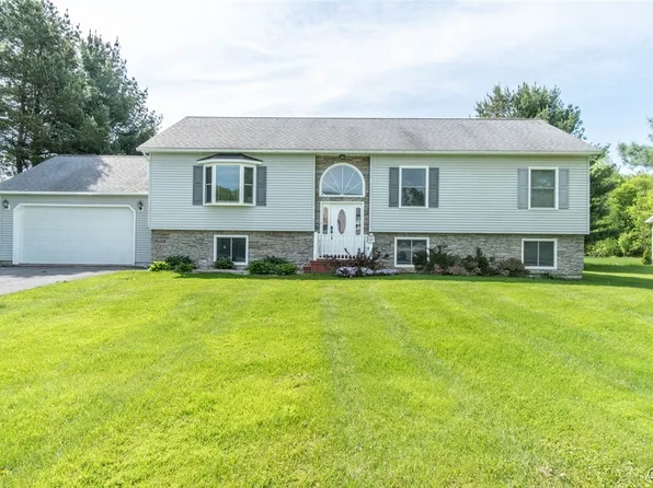 25386 Stewart Dr, Carthage, NY 13619