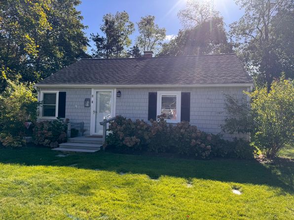 11 River Rd