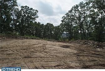 2nd image of 249 Paoli Ave
