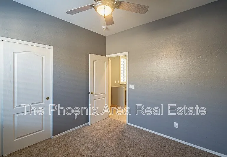 110 W Cardinal Way — Photo 24