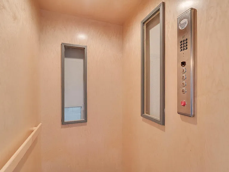 1603 Woodward St #16 — Photo 18