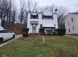 24430 Elsmere Dr, Euclid, OH