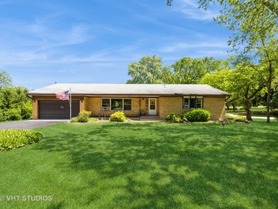 1221 S Grove Ave, Barrington, IL, 60010