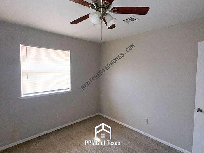 1st image of 8101 N Brookside Dr