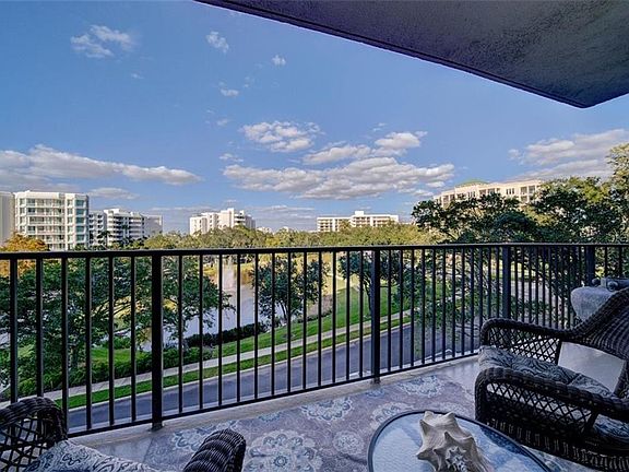 5th image of 8 Belleview Blvd APT 403