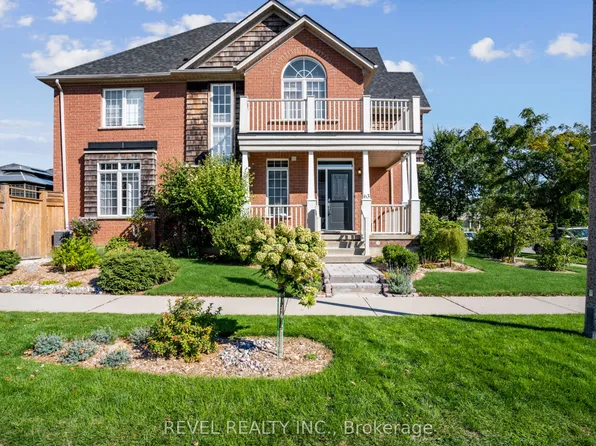 63 Westhampton Way, Hamilton, ON L8E 6C6
