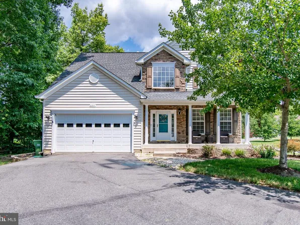 6245 Hawser Dr, King George, VA 22485