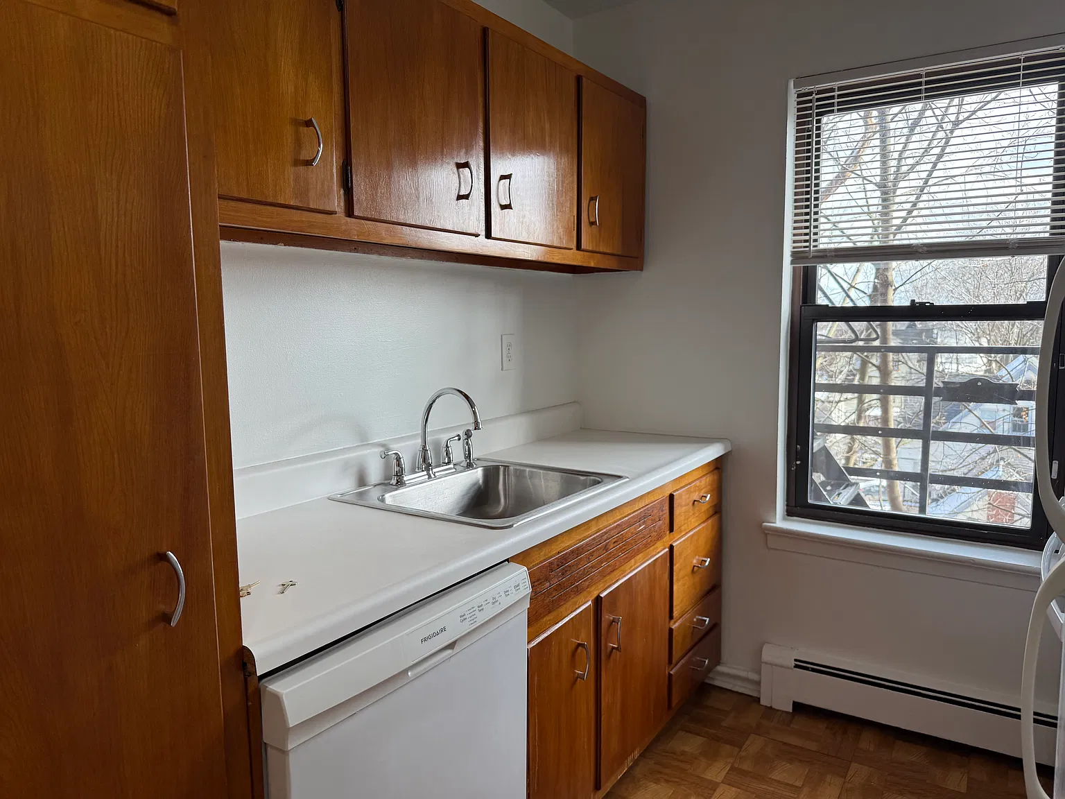 1 bed, $2,200 — Photo 2