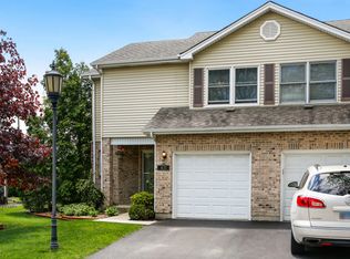 431 S Wenbriar Sq, Addison, IL 60101