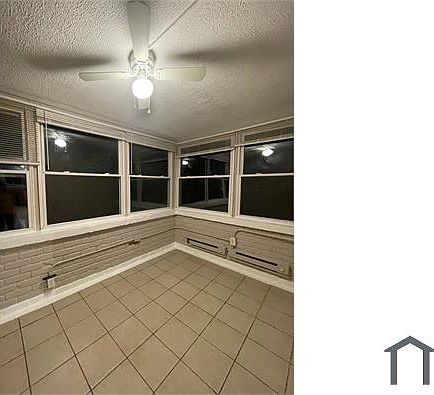 1st image of 3520 Crawford St #3