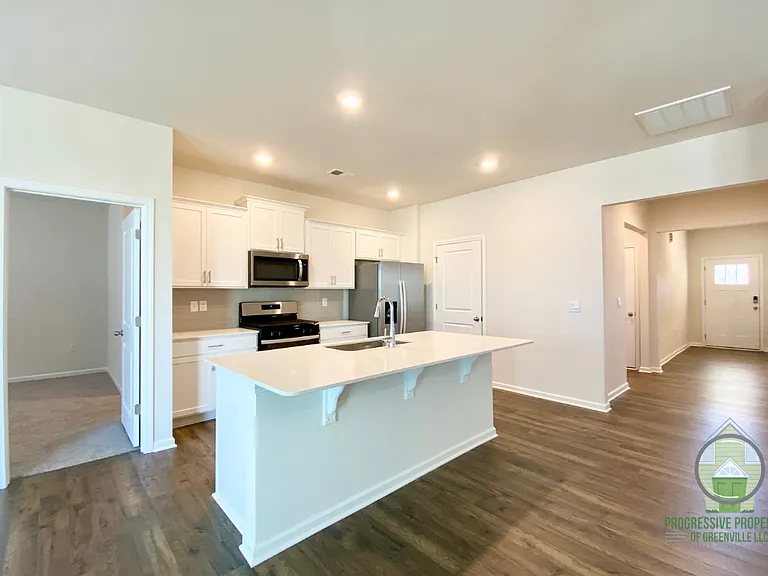 135 Bayridge Rd — Photo 11