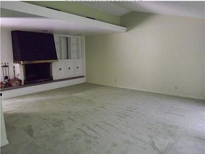 2nd image of 1900 Massey Cir