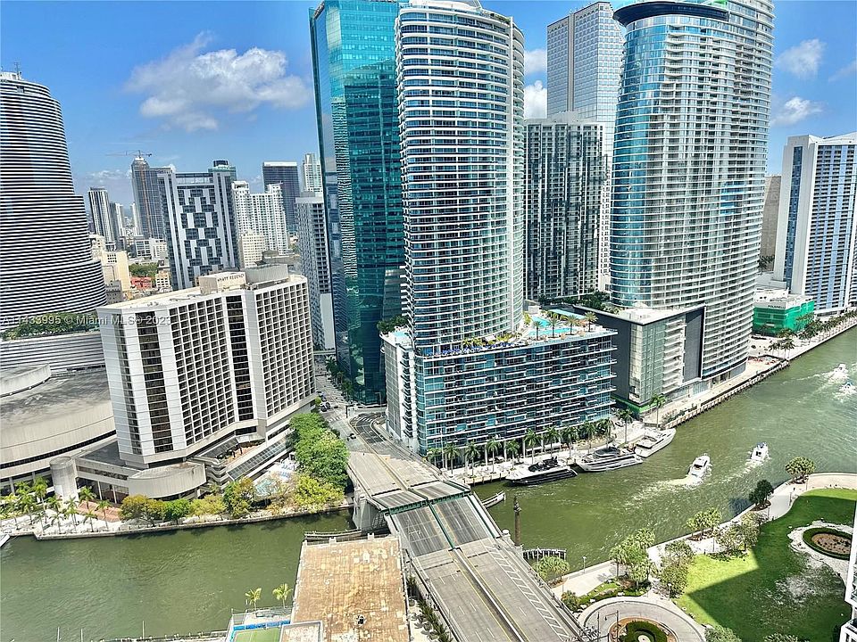 1st image of 500 Brickell Ave APT 2003