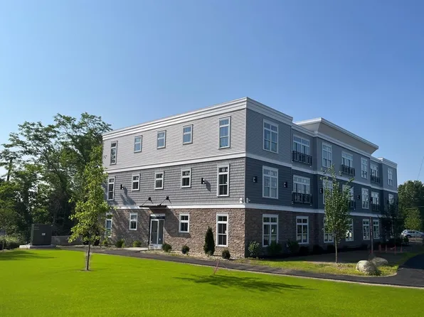7 Cross St #U304, Wilmington, MA 01887