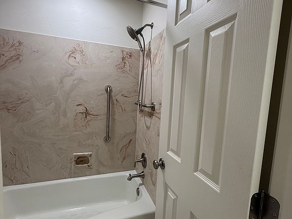 Master BR Bath