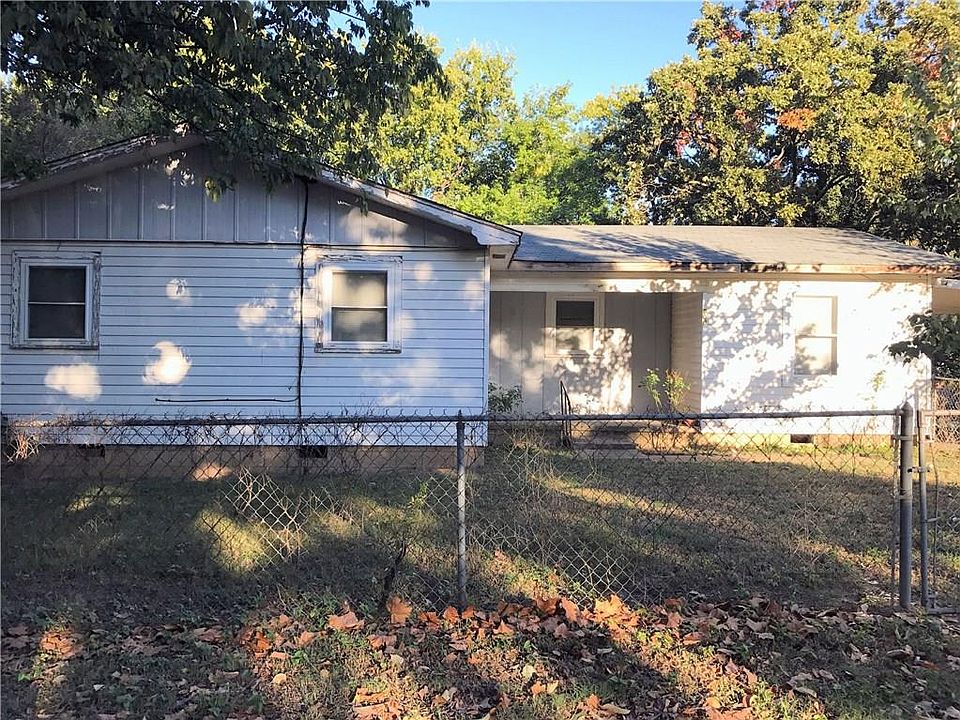 1st image of 600 Buena Vista Ave