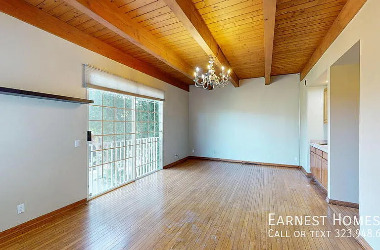 4339 Alhama Dr — Photo 4
