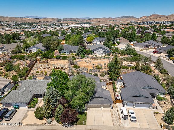 3rd image of 889 S University Park Loop