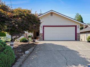 1641 Almond Ln NW, Salem, OR 97304