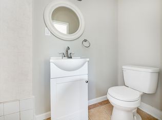 1000 N 43rd St FL 1ST, Philadelphia, PA 19104