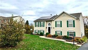 1st image of 104 Buttonwood Dr