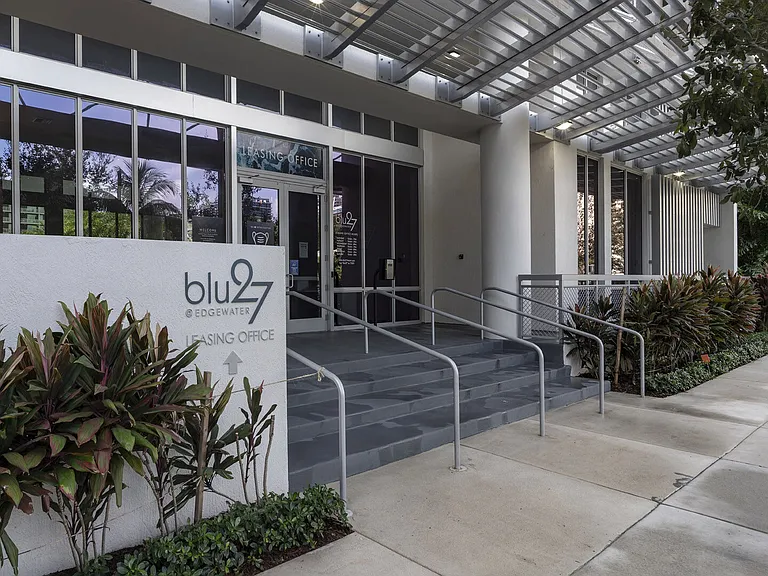 Blu27 at Edgewater — Photo 62