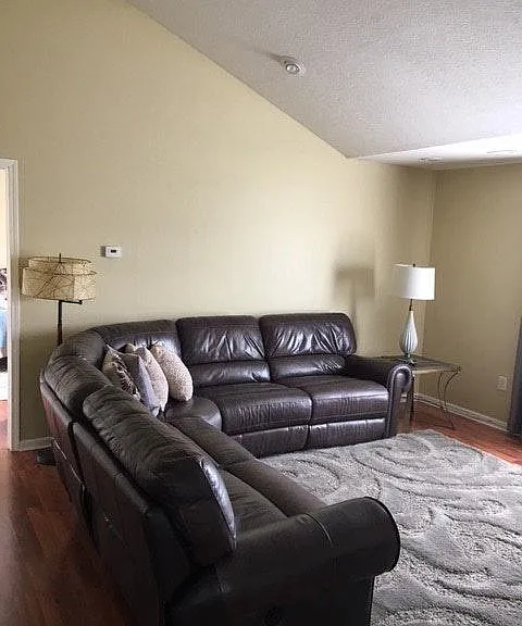 Pleasantdale Dr — Photo 7