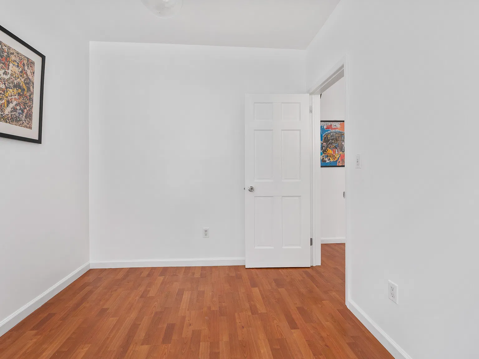 92 Elizabeth Street — Photo 2