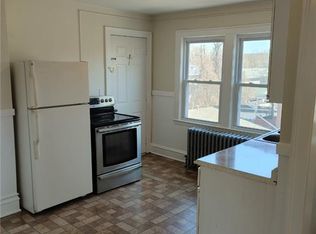 54 Grove St APT 5, Middletown, CT 06457