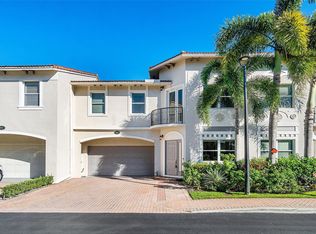 1865 Highland Grove Dr, Delray Beach, FL 33445